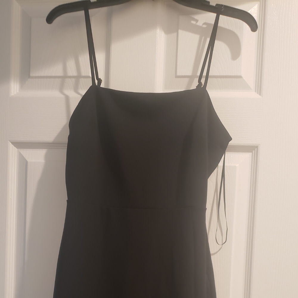 Express Black sleevless midi dress